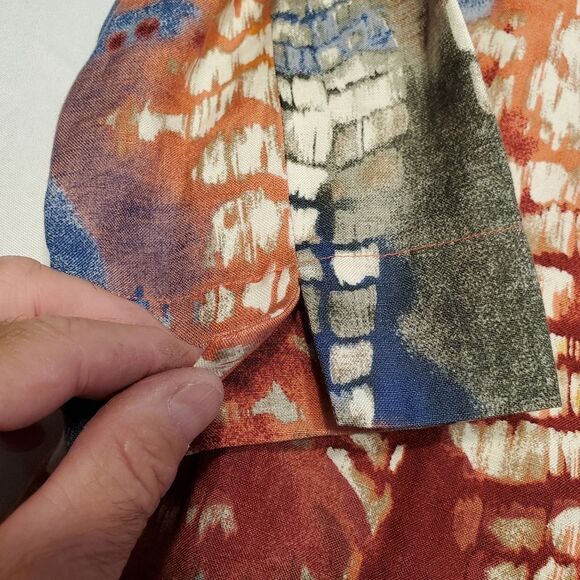 Multicolor Tie Dye Coral Spring Top in Size M - Picture 2 of 15